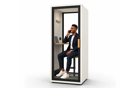 Projet de bureau au Royaume-Uni&nbsp;: deux cabines insonoris&eacute;es pour une seule personne pour un travail